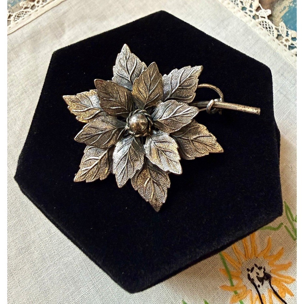 Vintage Textured Silver Tone Floral Leaf Brooch Pin Dimensional Botanical